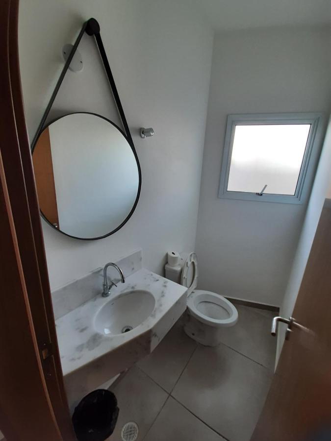 Sobrado Frente Ao Sesc, Wifi 300Mb, 2 Vagas Auto, Cozinha, Churrasqueira, Moderno E Reformado Bertioga Exteriör bild